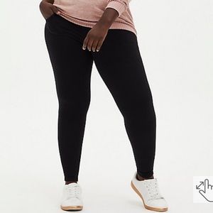 🖤 POCKET LEGGINGS BLACK